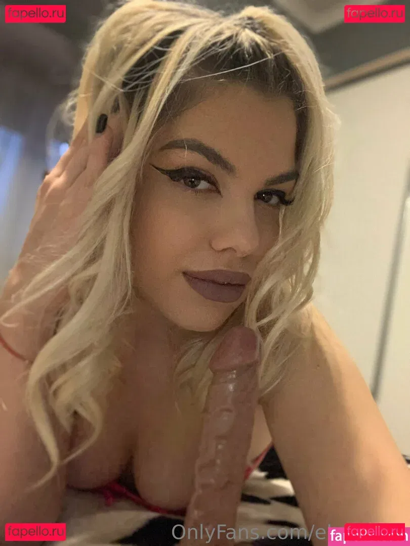 elsakroes Onlyfans Photo Gallery 