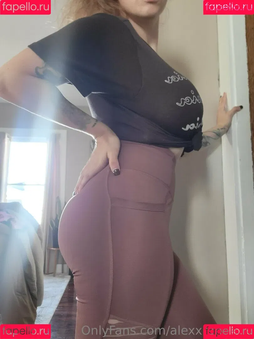 alexxrenee24 Onlyfans Photo Gallery 