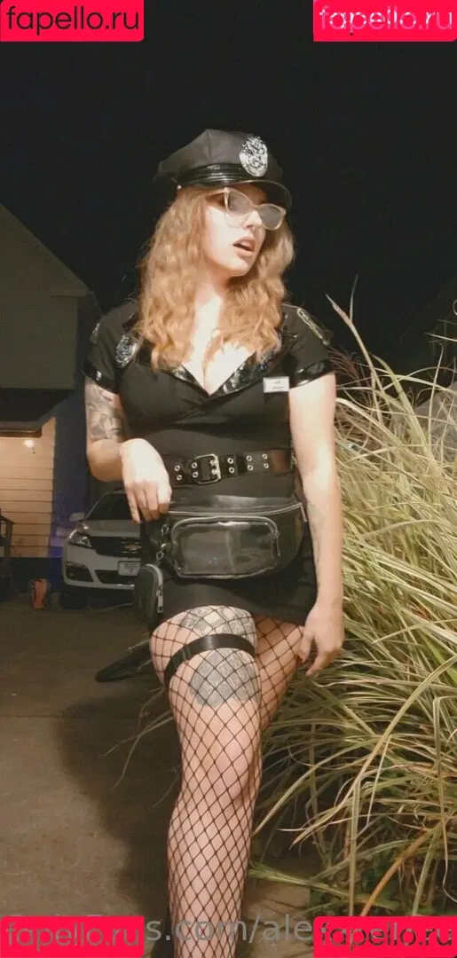 alexxrenee24 Onlyfans Photo Gallery 