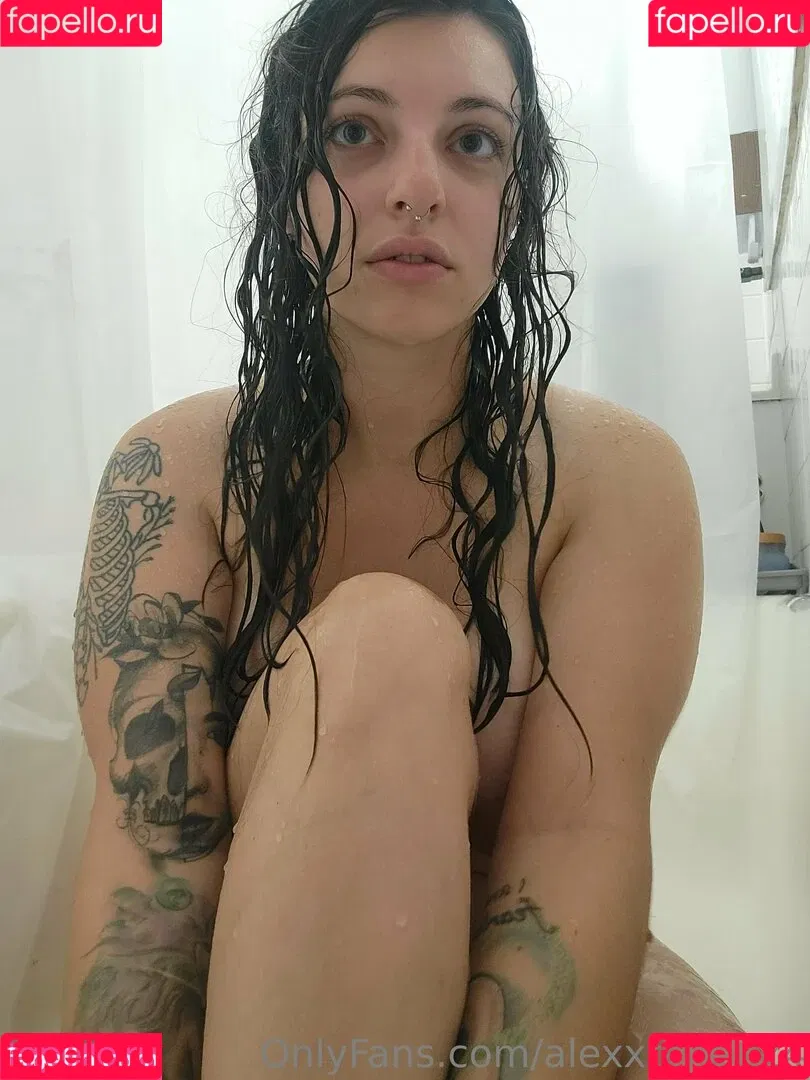 alexxrenee24 Onlyfans Photo Gallery 