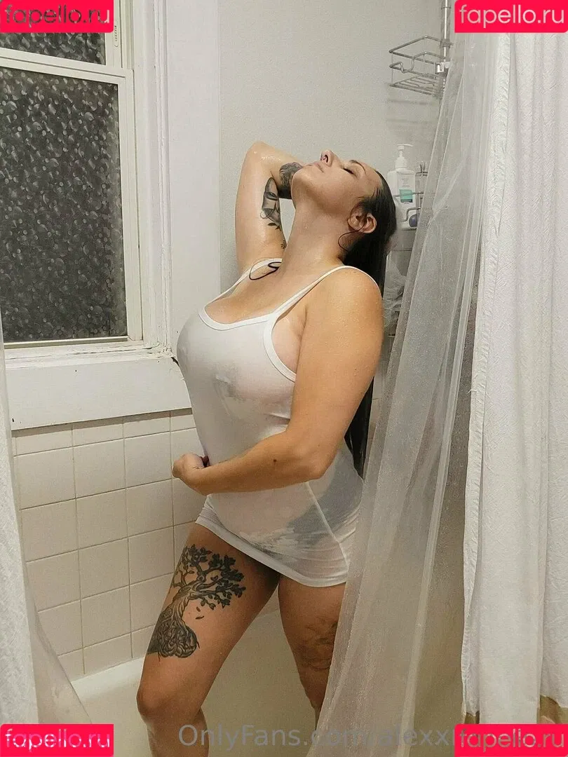 alexxrenee24 Onlyfans Photo Gallery 