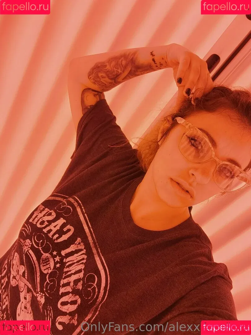 alexxrenee24 Onlyfans Photo Gallery 