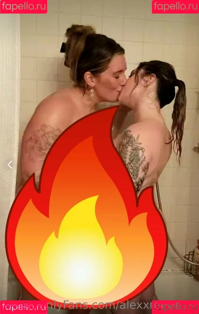 alexxrenee24 Onlyfans Photo Gallery 