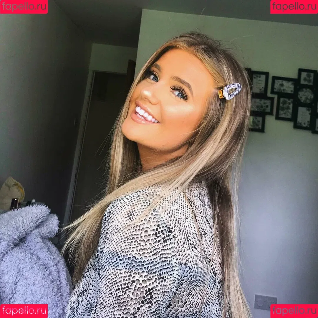Emily Mather Onlyfans Photo Gallery 