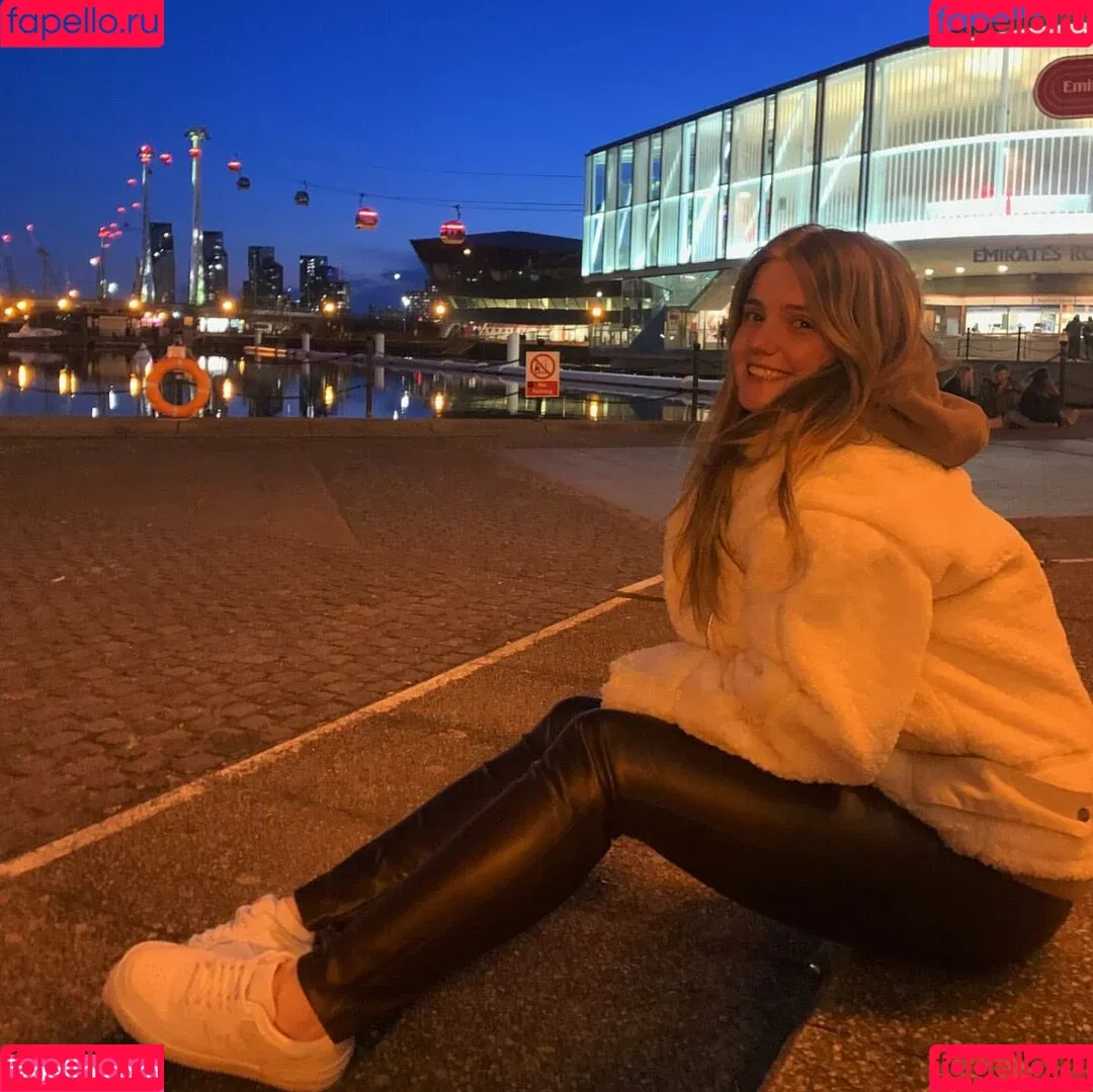 Emily Mather Onlyfans Photo Gallery 