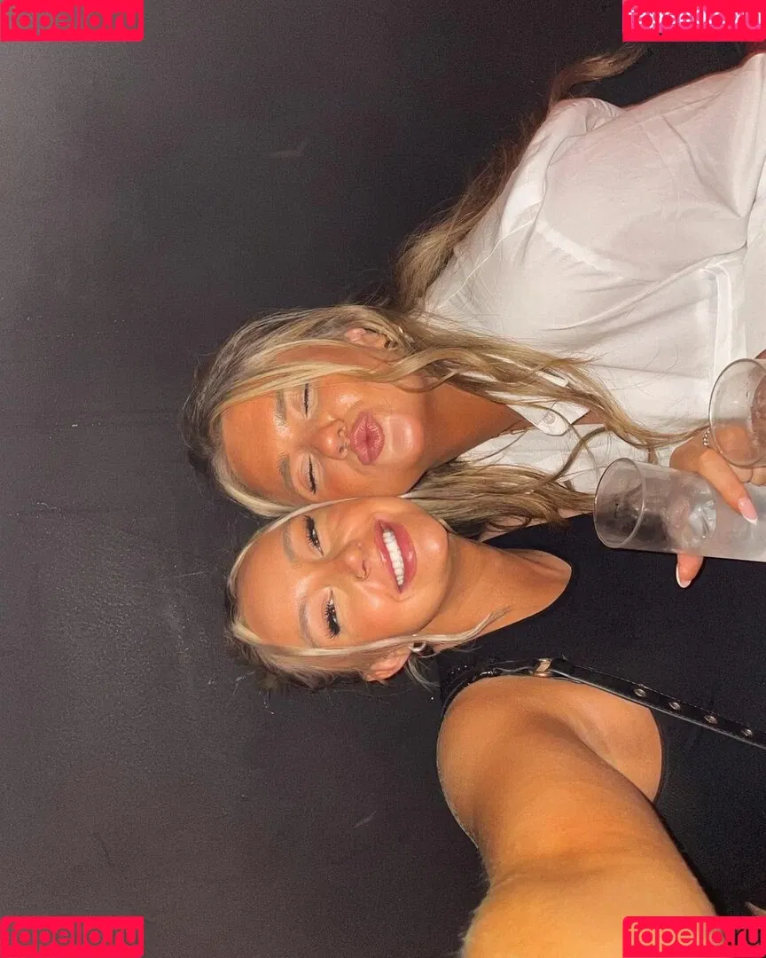 Emily Mather Onlyfans Photo Gallery 