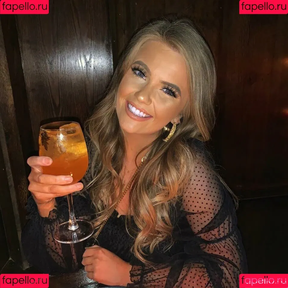 Emily Mather Onlyfans Photo Gallery 