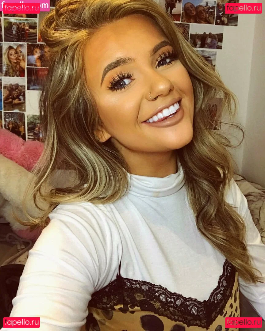 Emily Mather Onlyfans Photo Gallery 