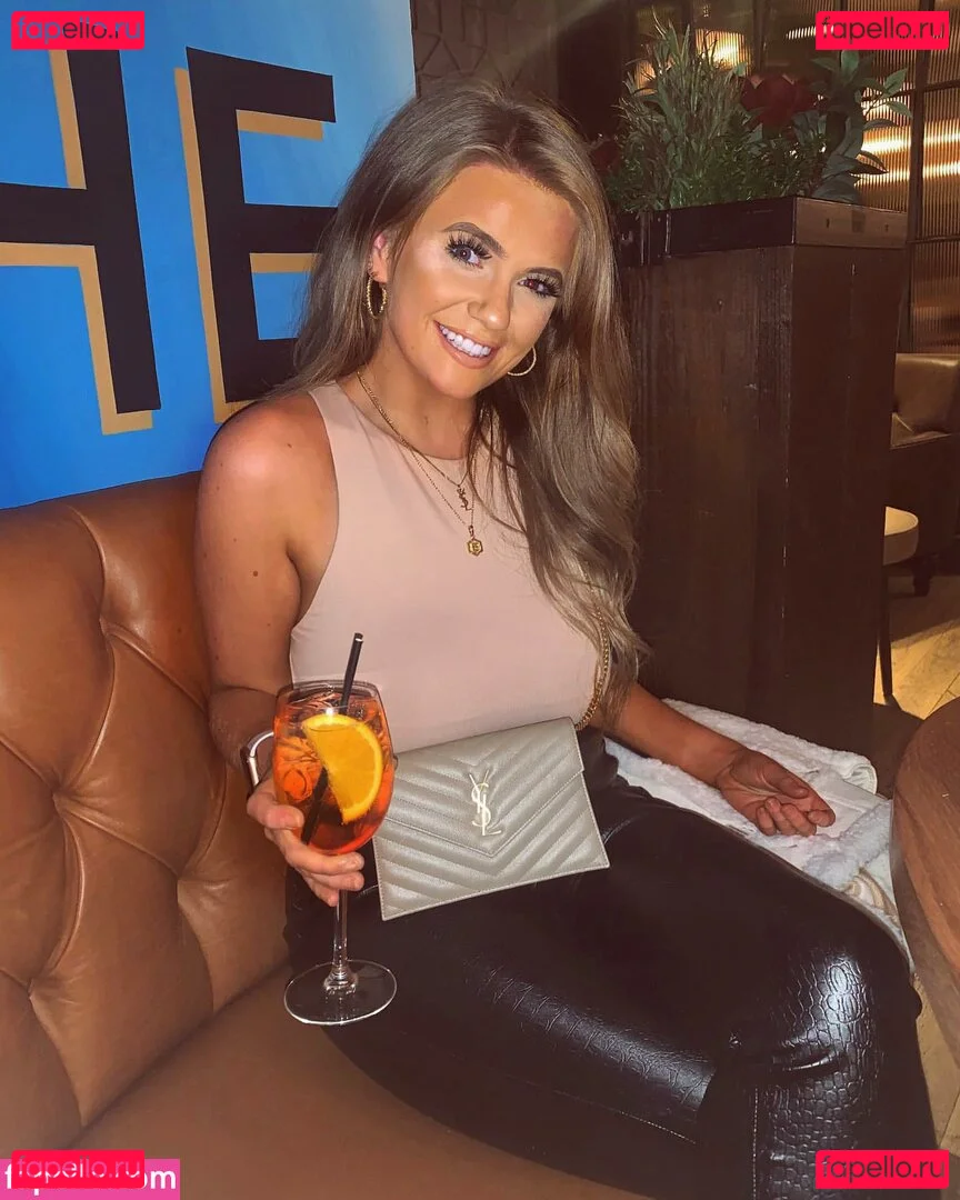 Emily Mather Onlyfans Photo Gallery 