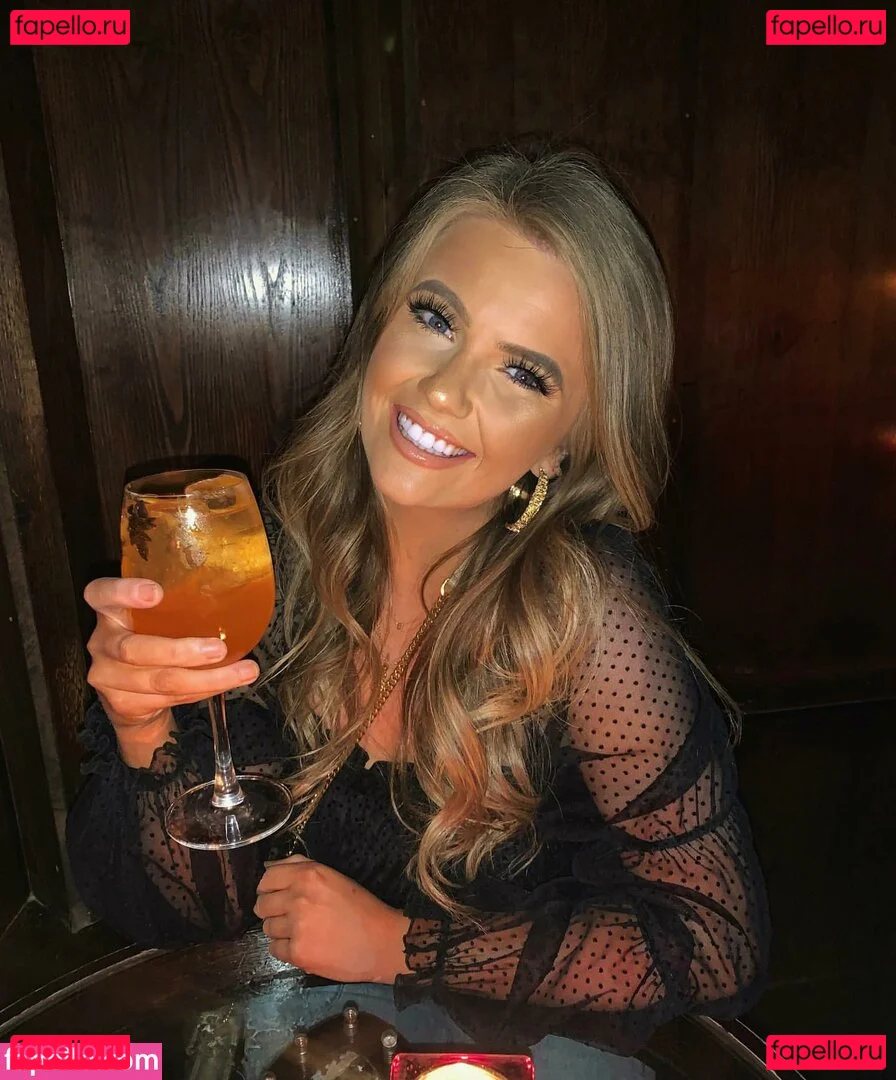 Emily Mather Onlyfans Photo Gallery 