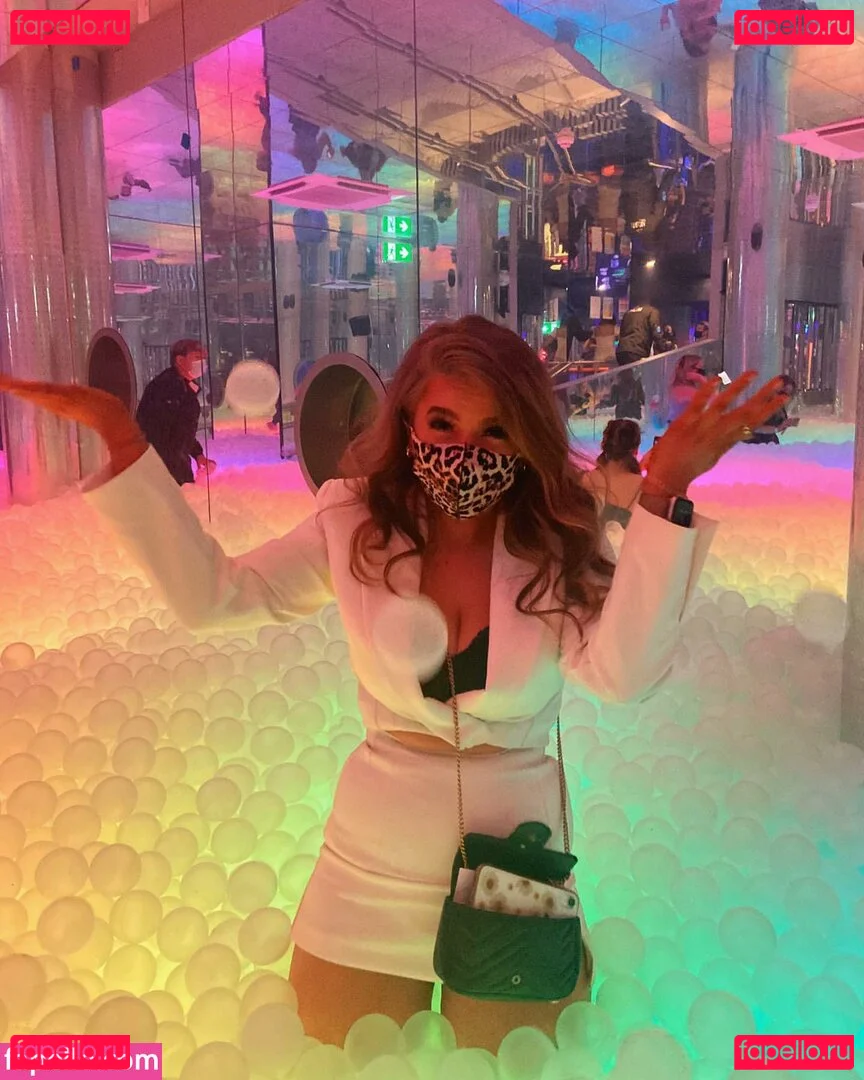 Emily Mather Onlyfans Photo Gallery 