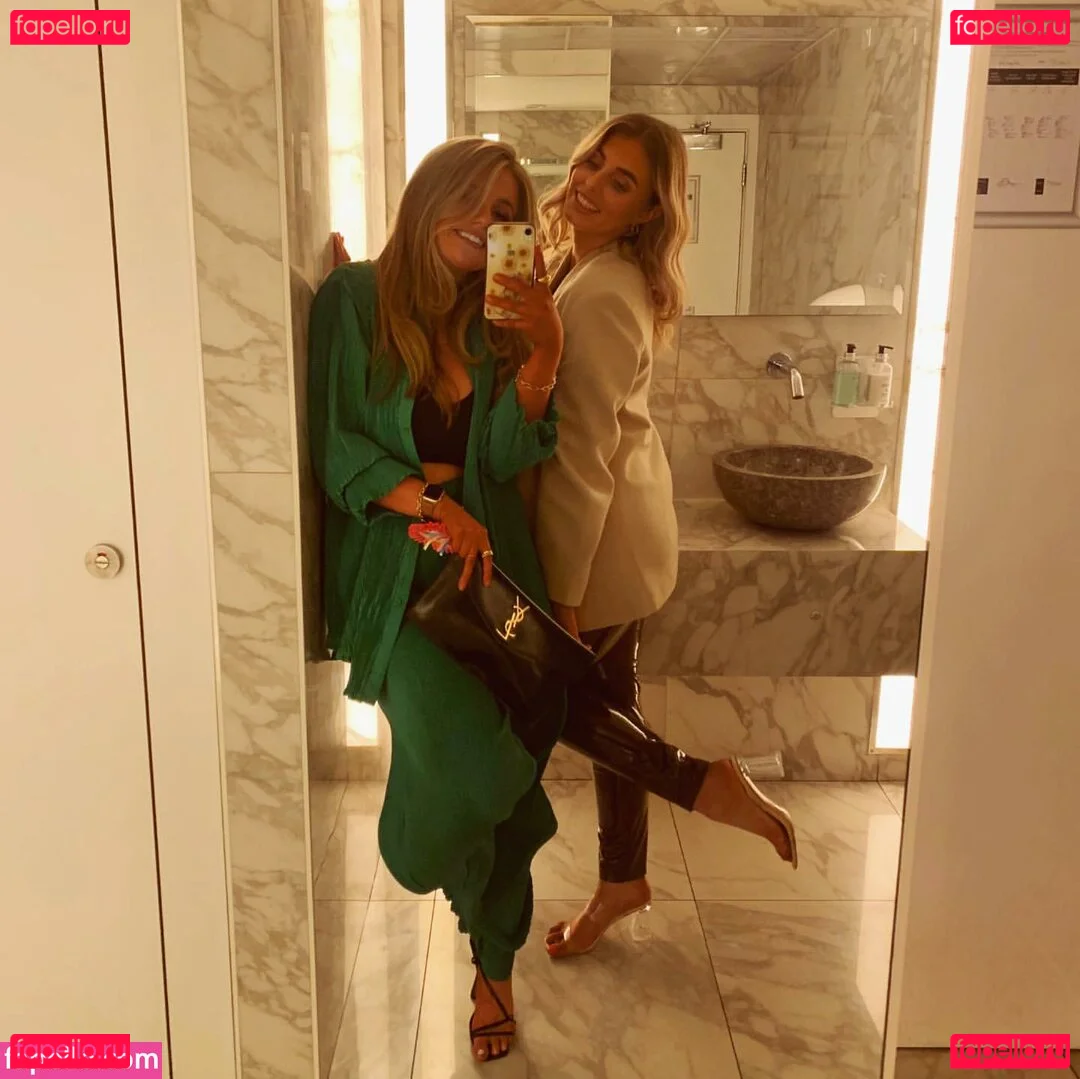 Emily Mather Onlyfans Photo Gallery 