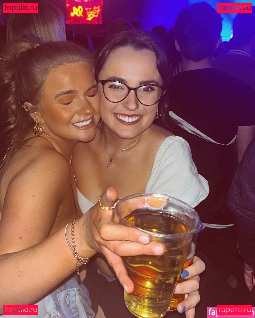 Emily Mather Onlyfans Photo Gallery 