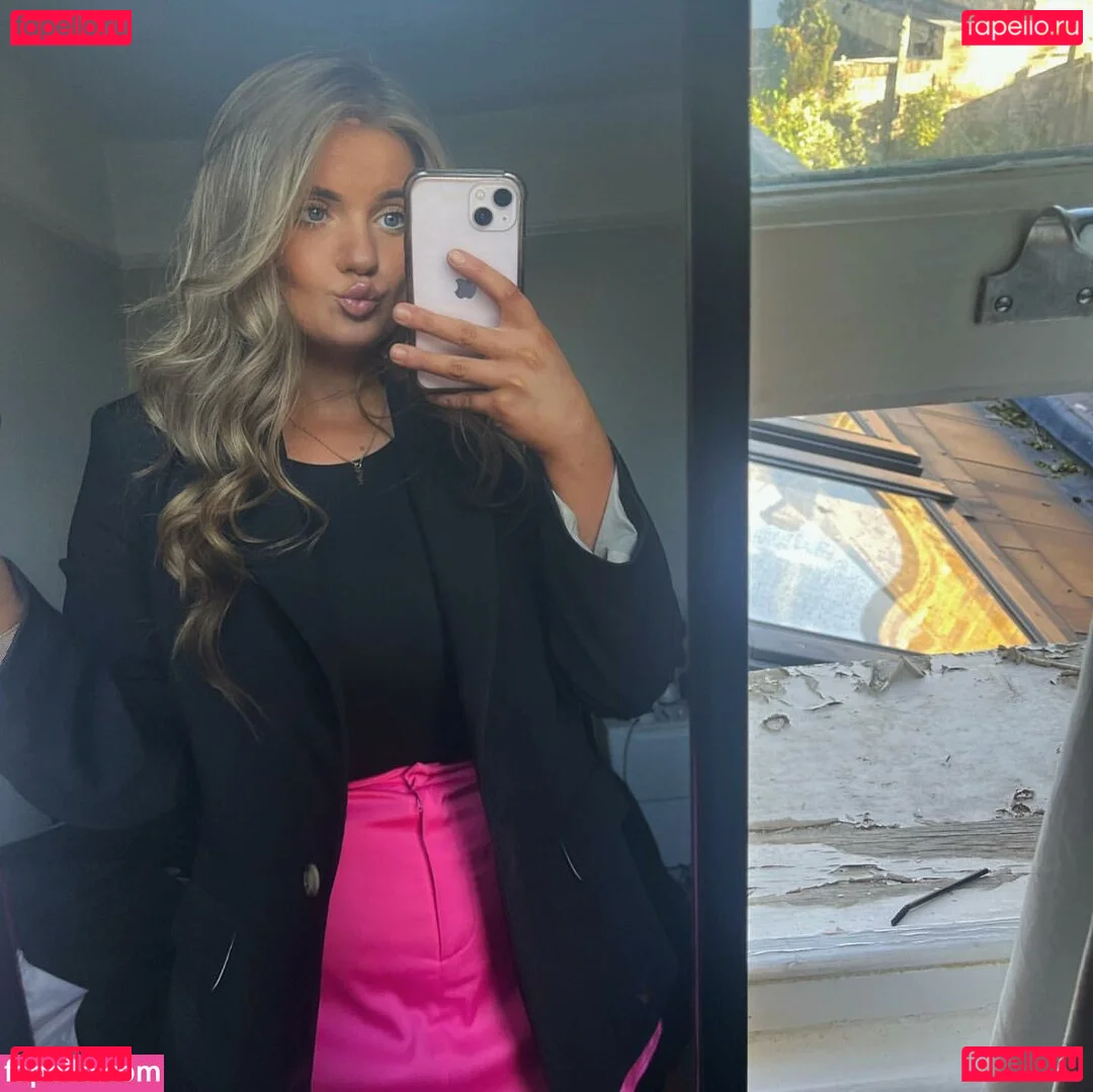 Emily Mather Onlyfans Photo Gallery 