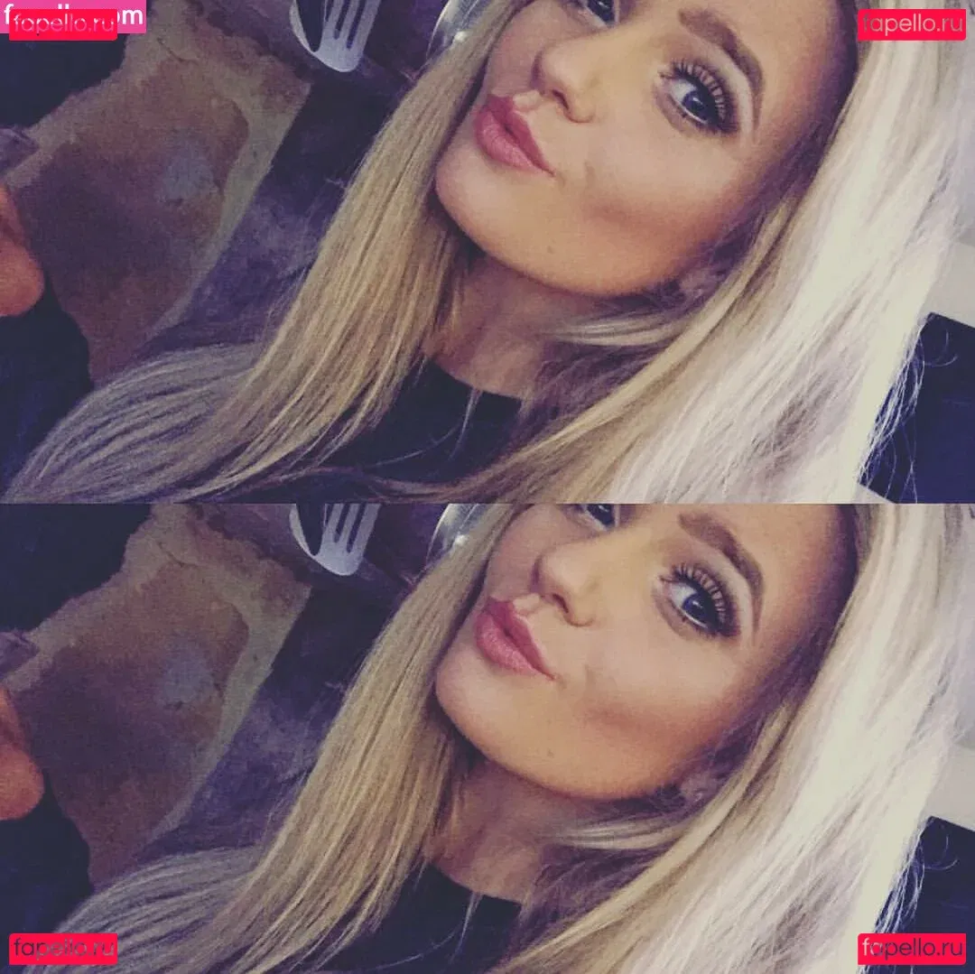 Emily Mather Onlyfans Photo Gallery 