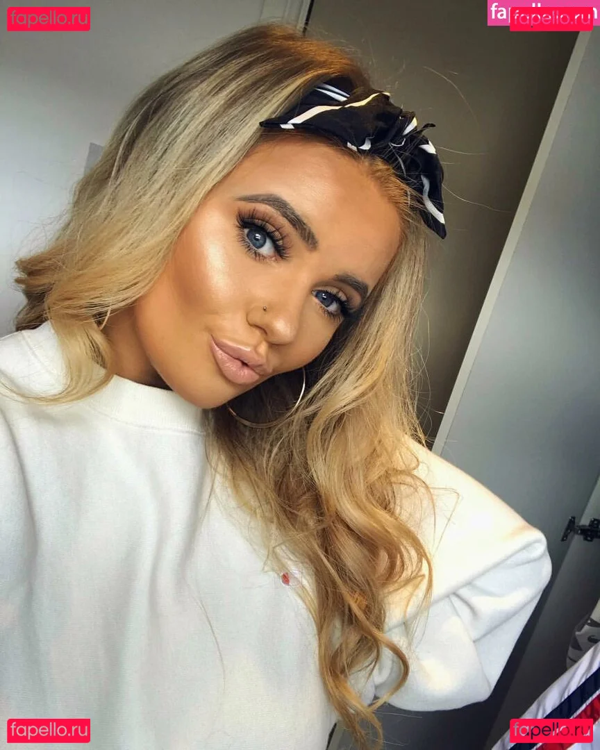 Emily Mather Onlyfans Photo Gallery 