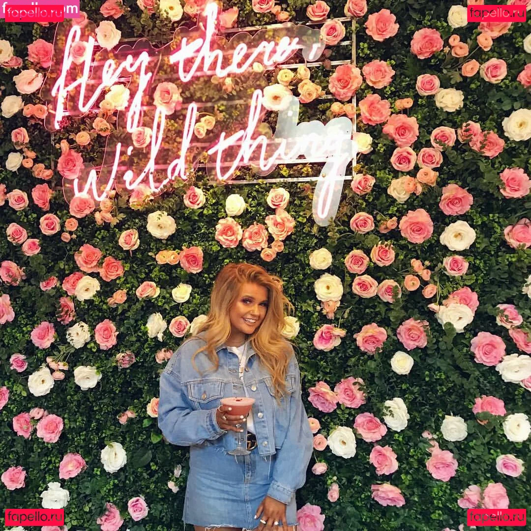 Emily Mather Onlyfans Photo Gallery 