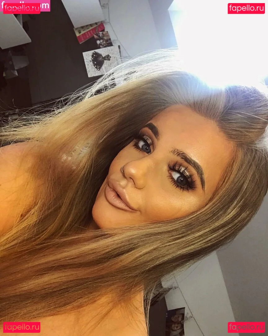 Emily Mather Onlyfans Photo Gallery 