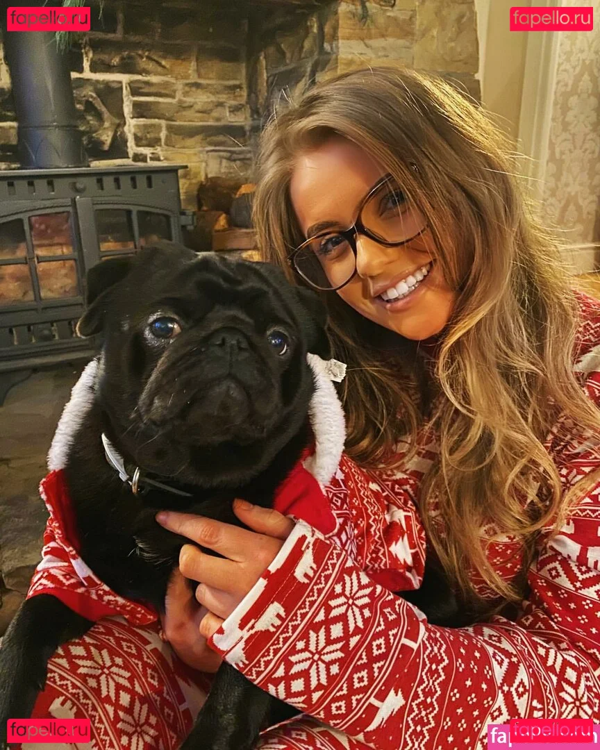 Emily Mather Onlyfans Photo Gallery 