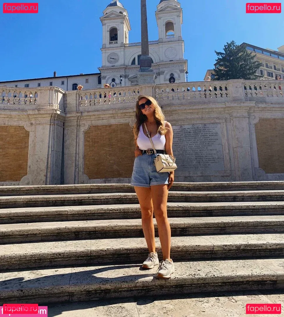 Emily Mather Onlyfans Photo Gallery 