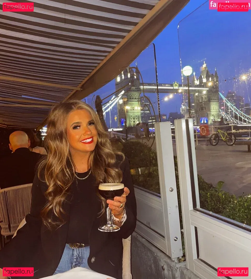 Emily Mather Onlyfans Photo Gallery 