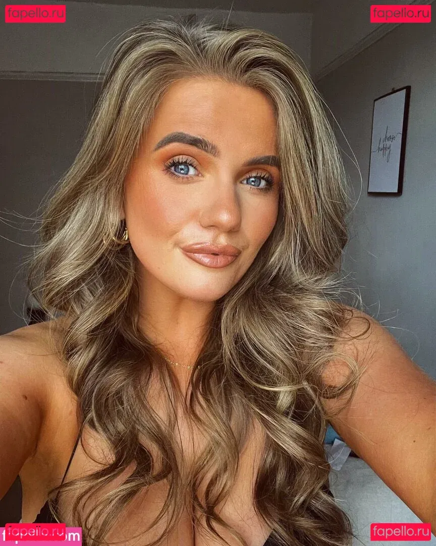 Emily Mather Onlyfans Photo Gallery 