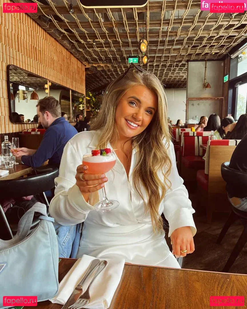 Emily Mather Onlyfans Photo Gallery 