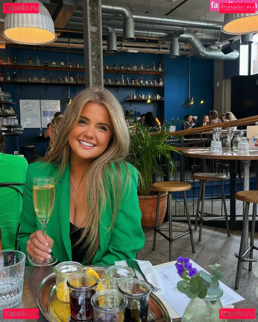 Emily Mather Onlyfans Photo Gallery 