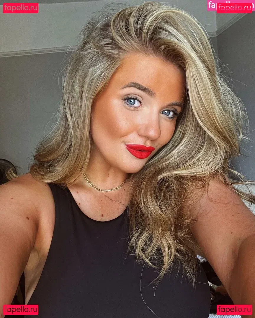 Emily Mather Onlyfans Photo Gallery 