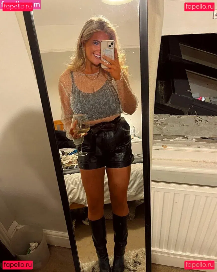 Emily Mather Onlyfans Photo Gallery 