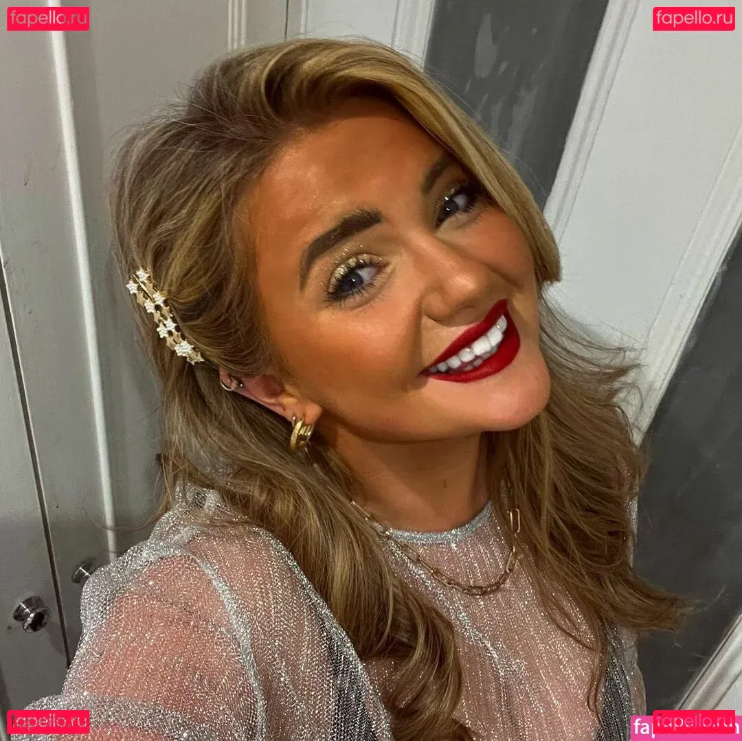 Emily Mather Onlyfans Photo Gallery 