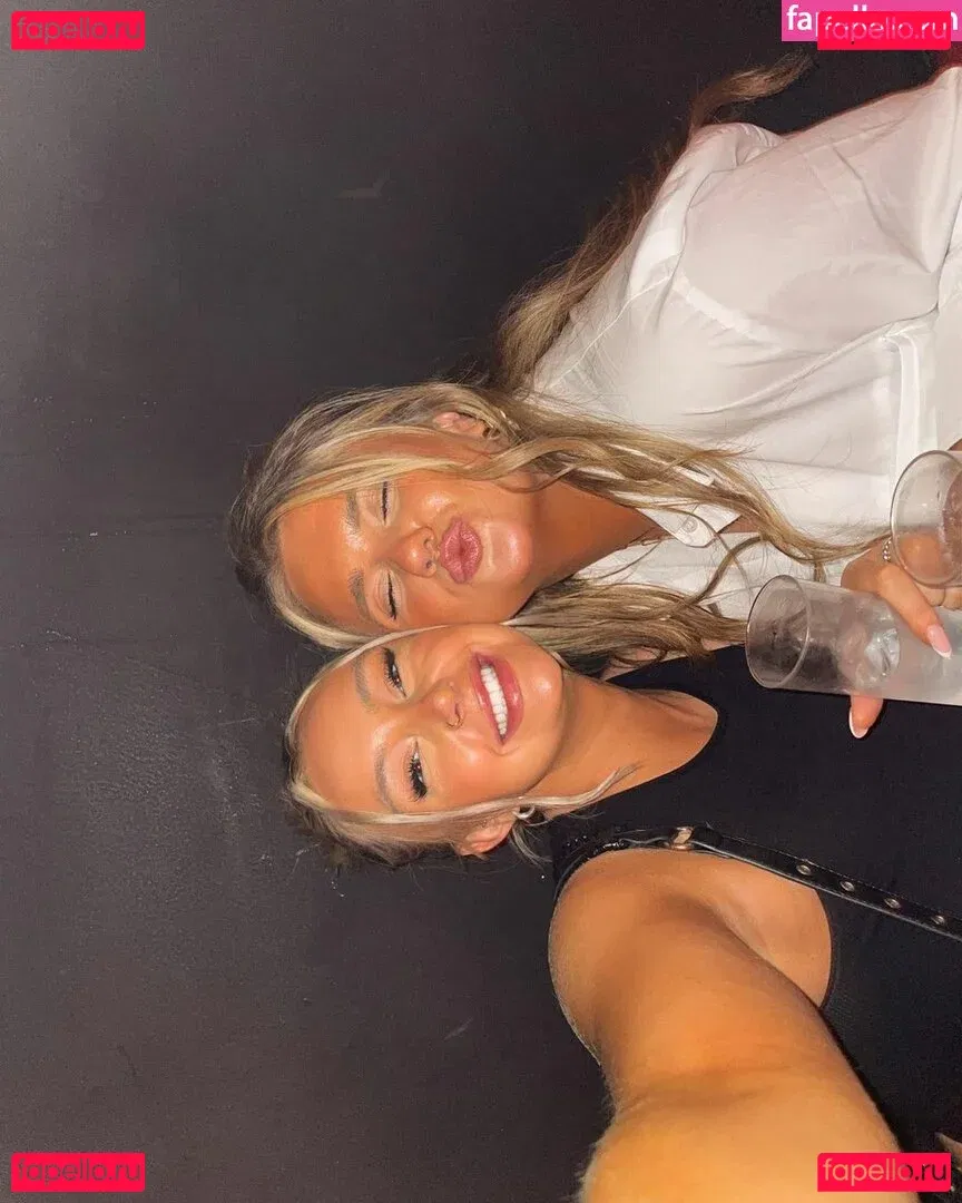 Emily Mather Onlyfans Photo Gallery 