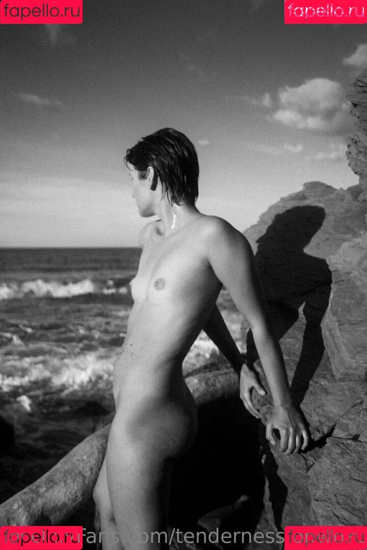 tenderness.or.what Onlyfans Photo Gallery 