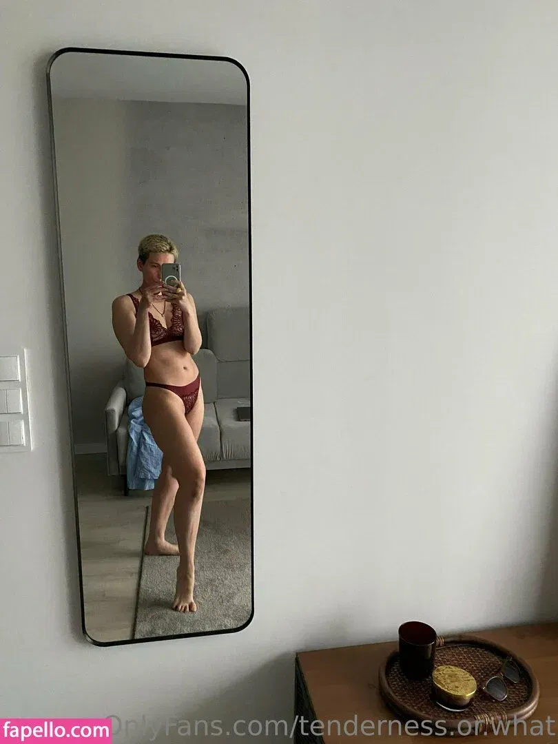 tenderness.or.what Onlyfans Photo Gallery 