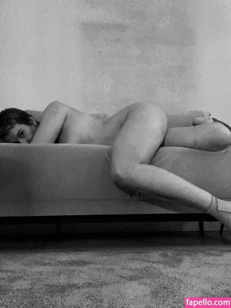 tenderness.or.what Onlyfans Photo Gallery 