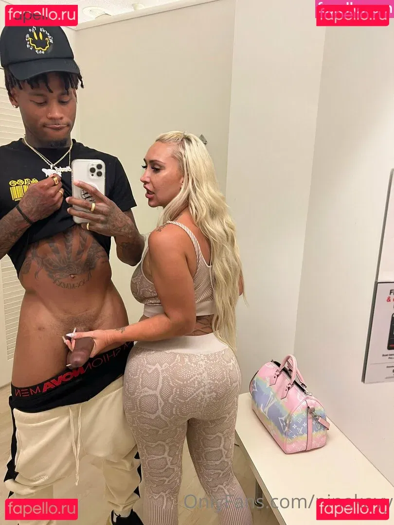 ninakayy Onlyfans Photo Gallery 