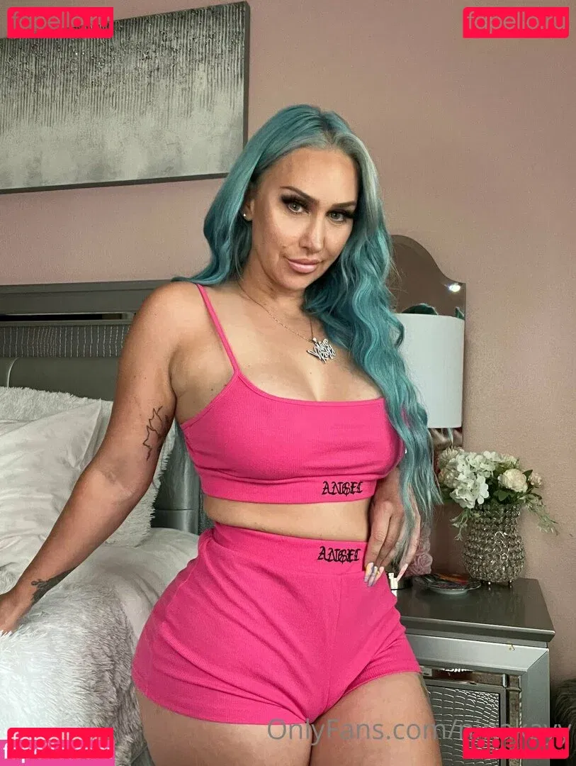 ninakayy Onlyfans Photo Gallery 