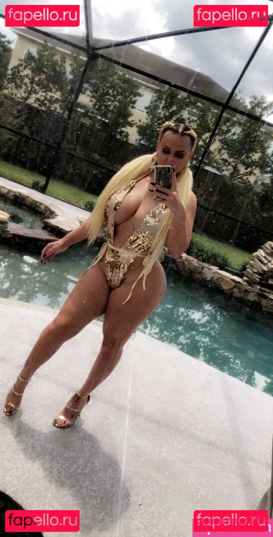 ninakayy Onlyfans Photo Gallery 