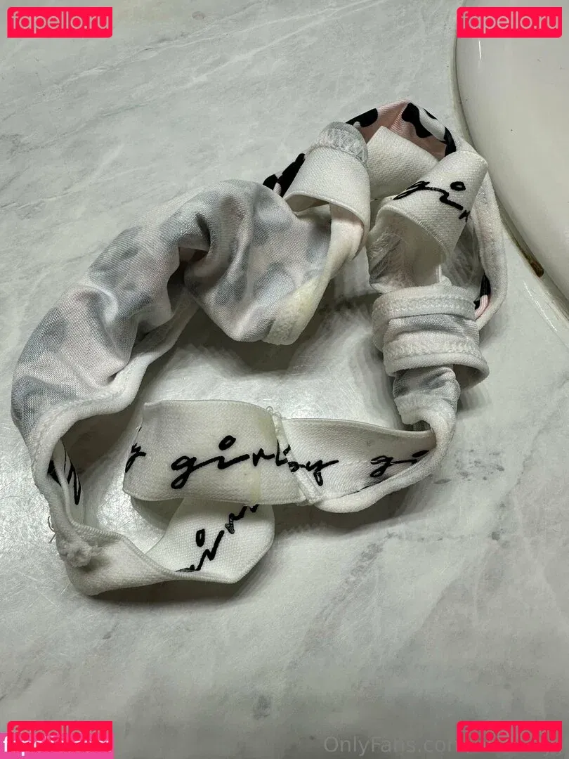 ninakayy Onlyfans Photo Gallery 