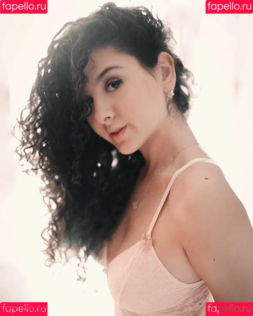 Lorena Tucci Onlyfans Photo Gallery 