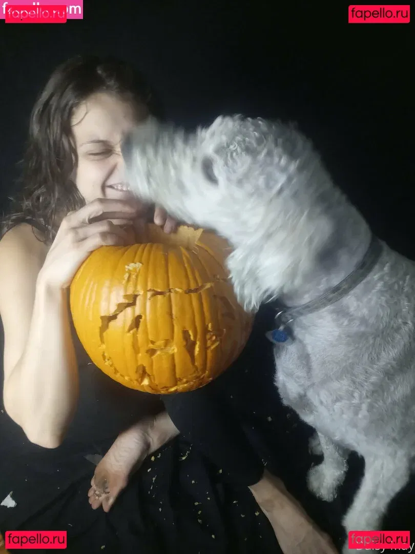 doitwithdaisy Onlyfans Photo Gallery 