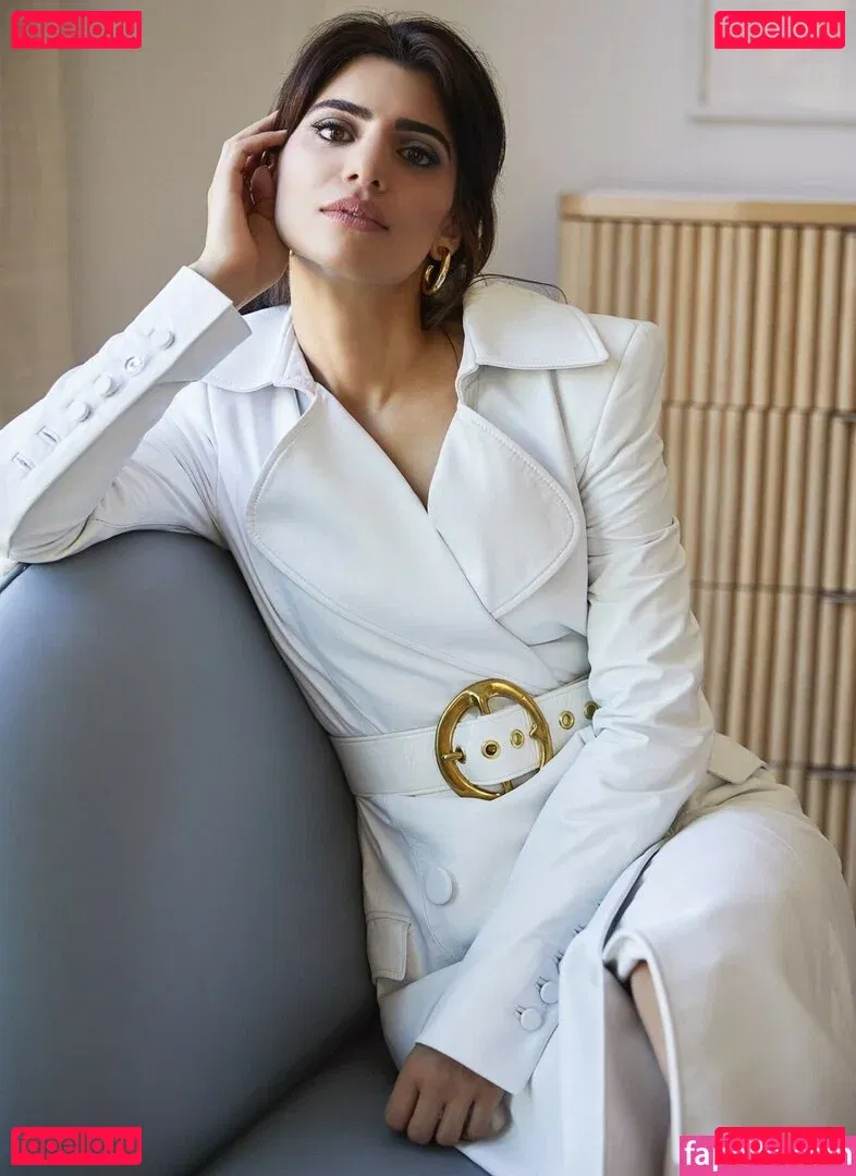 Claudia Doumit Onlyfans Photo Gallery 