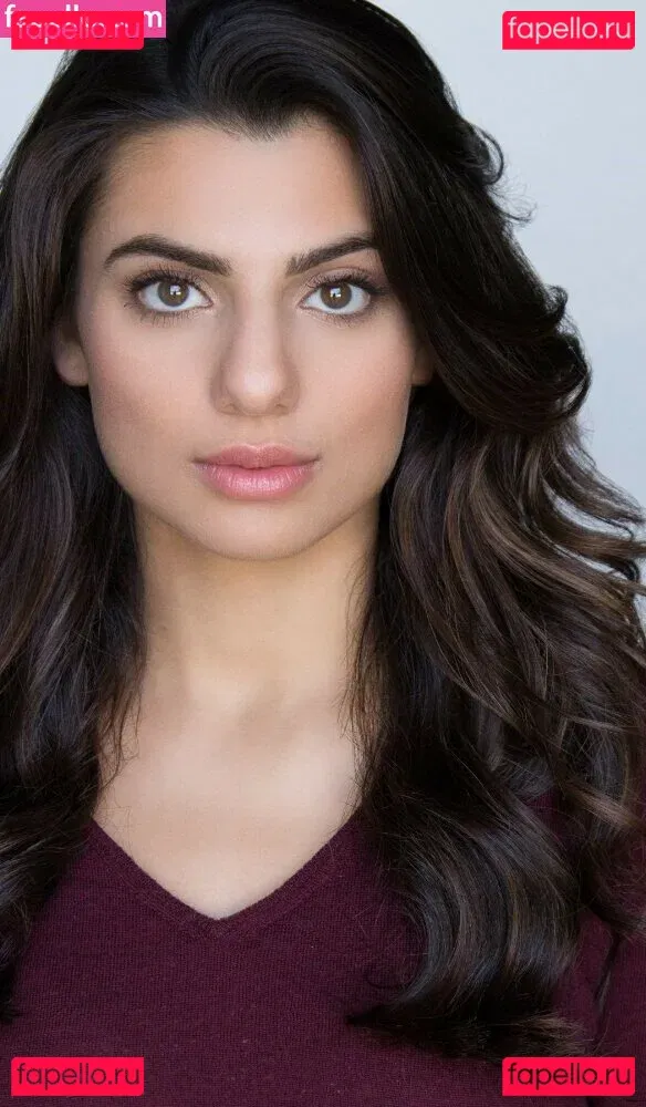 Claudia Doumit Onlyfans Photo Gallery 