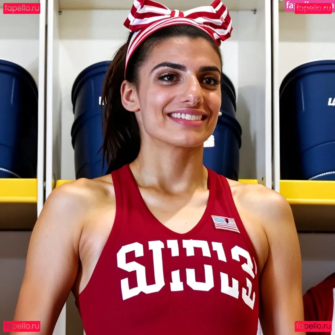 Claudia Doumit Onlyfans Photo Gallery 