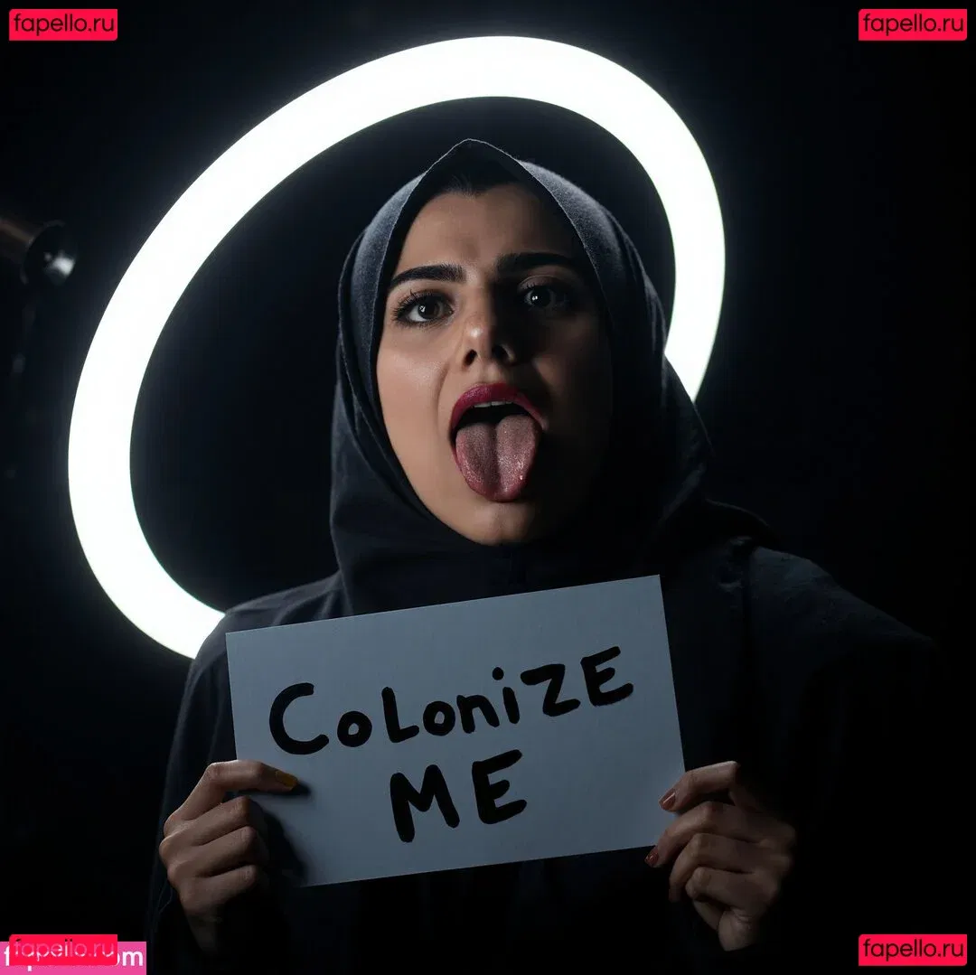 Claudia Doumit Onlyfans Photo Gallery 