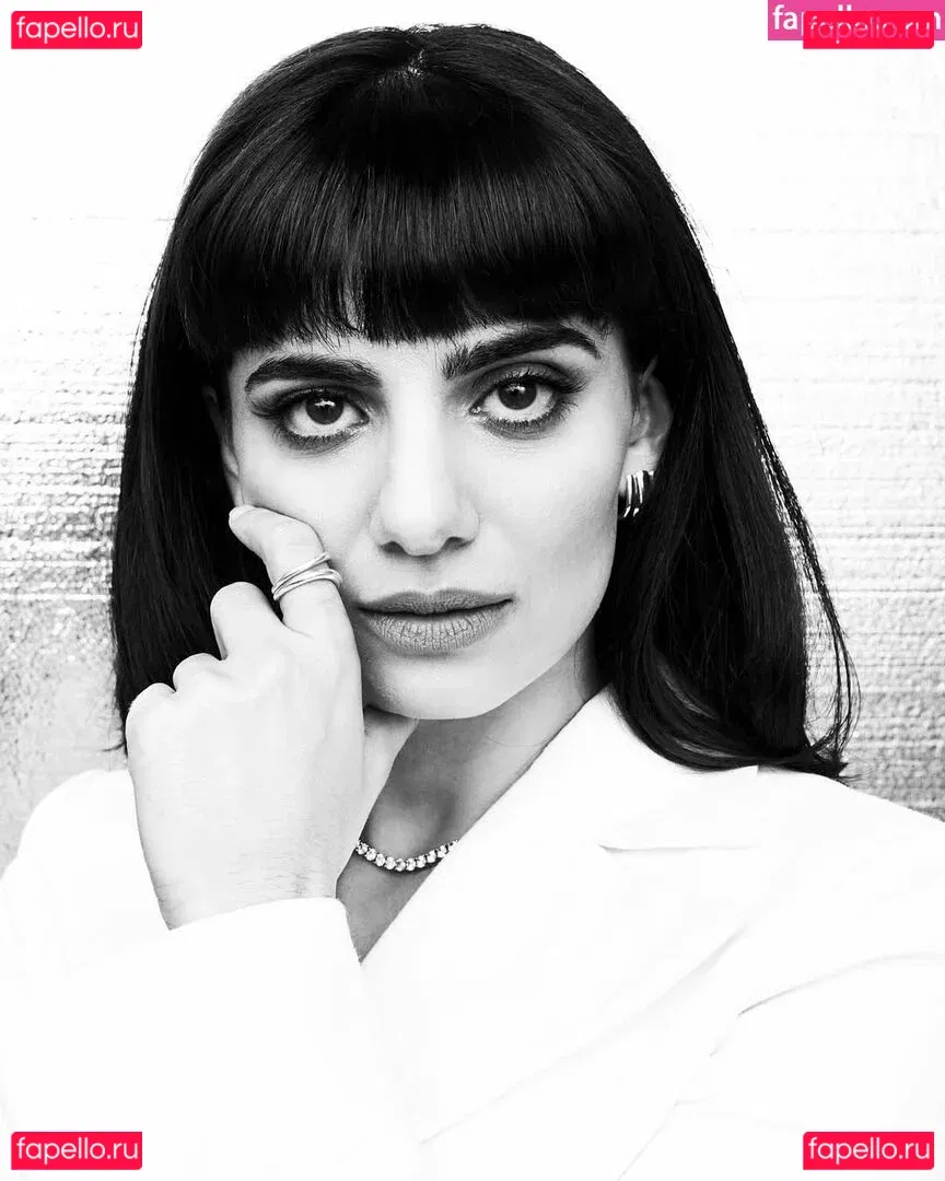 Claudia Doumit Onlyfans Photo Gallery 