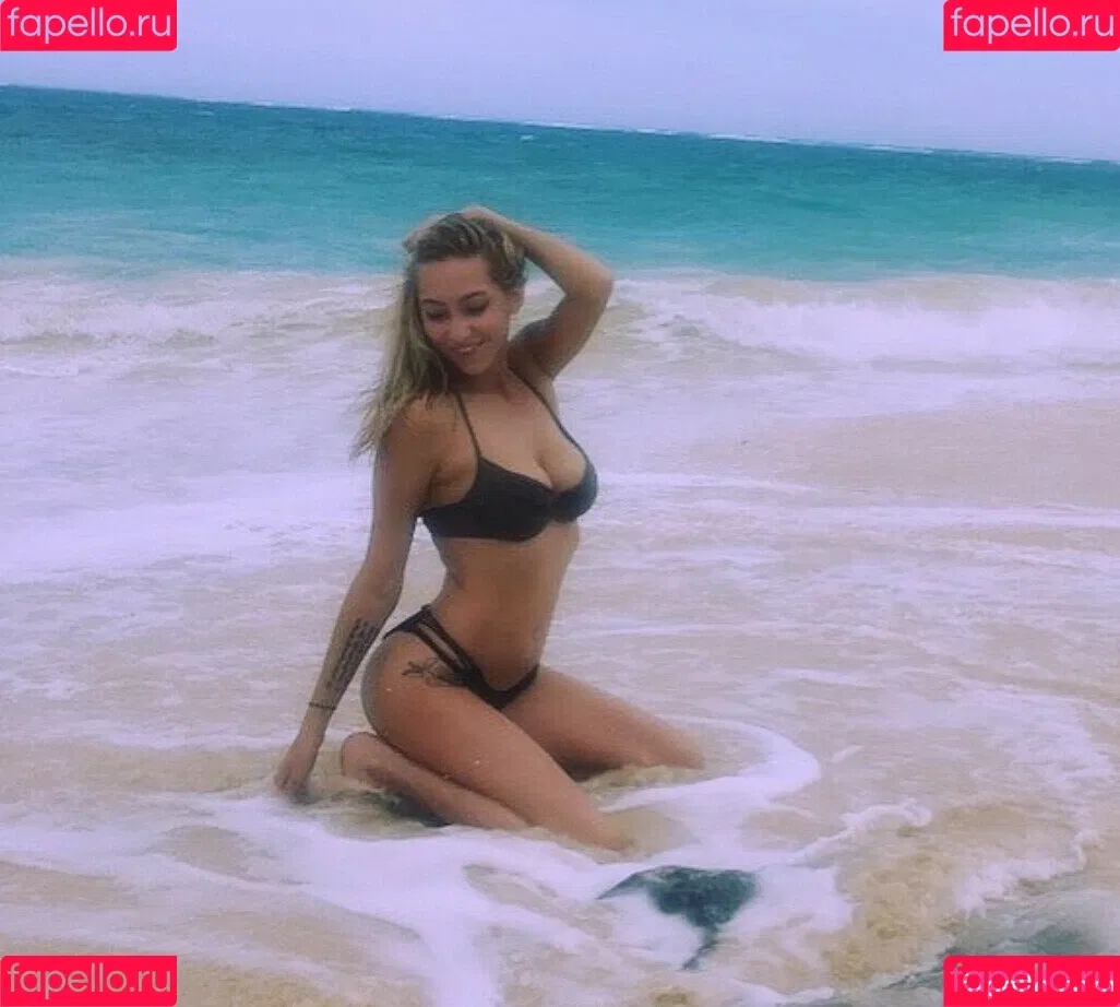 christiepuff420 Onlyfans Photo Gallery 