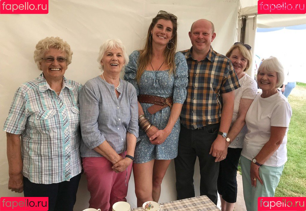 Amanda Owen Onlyfans Photo Gallery 