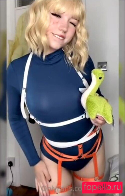 ikunzite Onlyfans Photo Gallery 