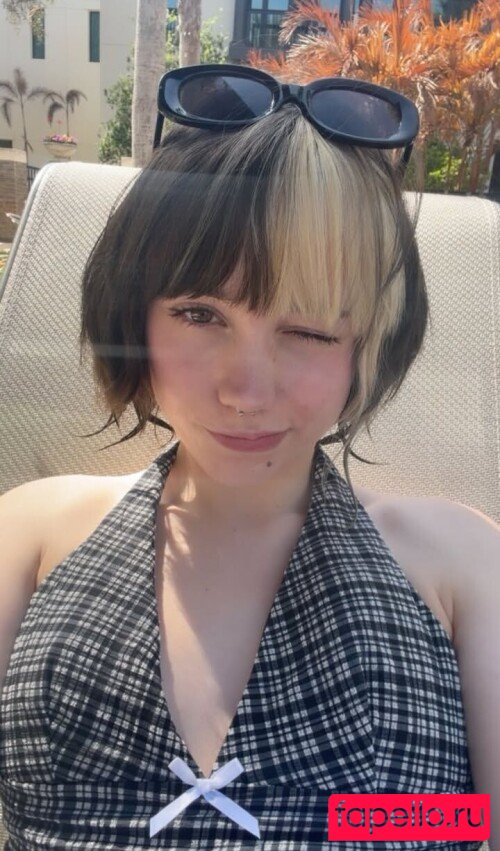 ikunzite Onlyfans Photo Gallery 